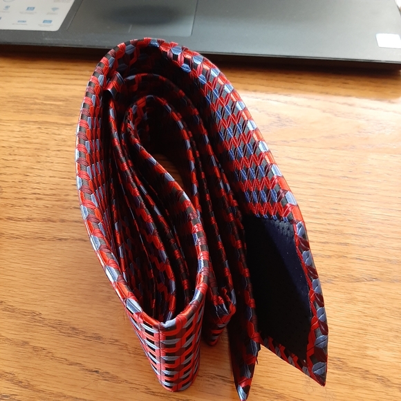 Men's Tie - Picture 6 of 7